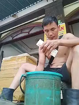 traiwe06 Pertunjukan Webcam