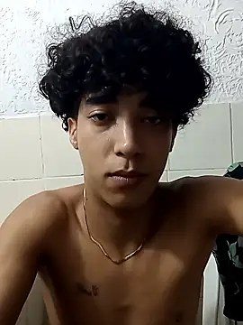 boy_max_latin's Live XXX Chat