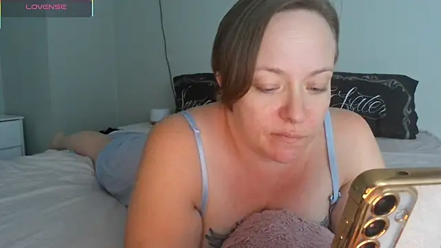 julimonroe live XXX chat