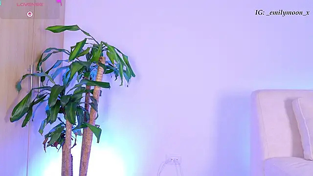 onlyemily_ Live XXX Chat