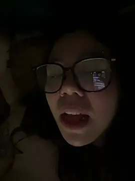 bigasianpersuasion's Live XXX Chat
