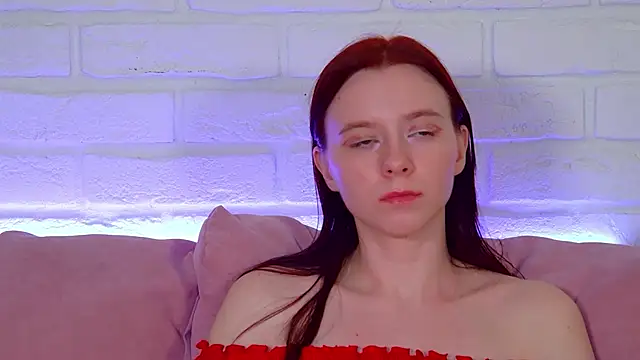 ArinaKubrick's Live XXX Chat