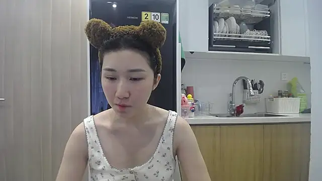 Asiagirll live XXX chat