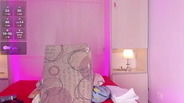 EmilyyStuart élő XXX-chatje