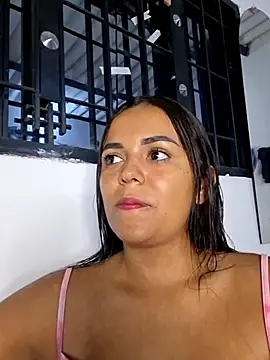 Mey_Sexi Chat XXX in diretta