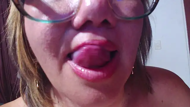Chatroom XXX en direct de SamantaRosee