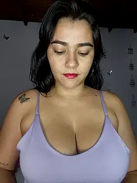 alison_villalobo live XXX chat