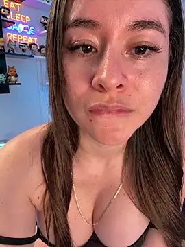 Sharon_07のライブXXXチャット