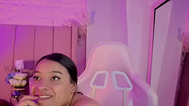 MollyBigBoobs12 – Live XXX-chat