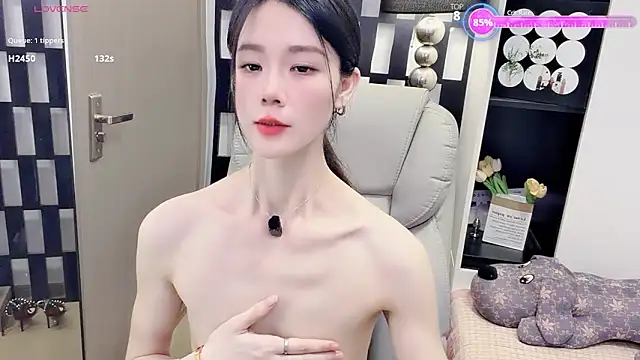 Yueyue-MM 라이브 XXX 채팅