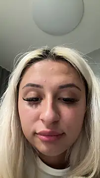 Kylie_Onen Live XXX chat