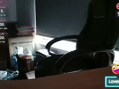 XXX chat uživo modela bigbadjon69