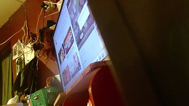 PervertedMature's Live XXX Chat
