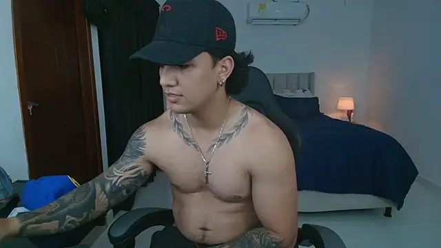 Mrbig_maximo's Live XXX Chat