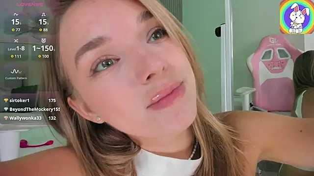 دردشة VirginChloe الجنسية المباشرة