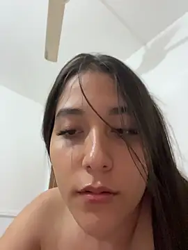 Chat XXX en directo de Nhefertary