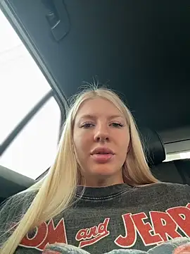 XXX chat uživo modela NewLale