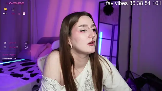 Alice_Goth élő XXX-chatje
