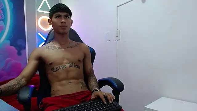 Czat XXX na żywo – luka_big18