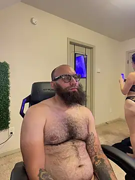 Czat XXX na żywo – MastaWolfy
