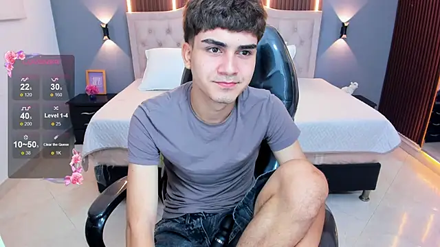 Онлайн чат XXX Tommy18__