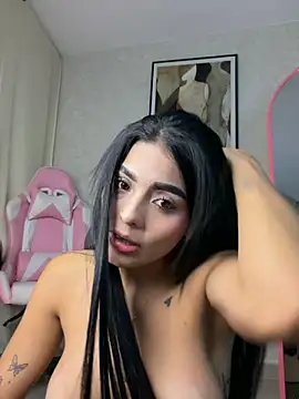 im_hanna1's Live XXX Chat