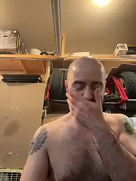 Fade_Solo Live XXX-Chat