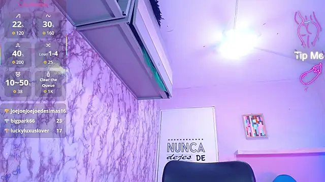Chat +18 de cristal_horny19 ao vivo