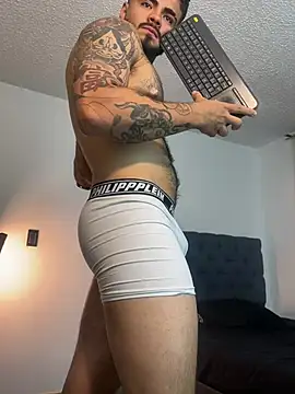 XXX chat uživo modela Benjii_Carter1