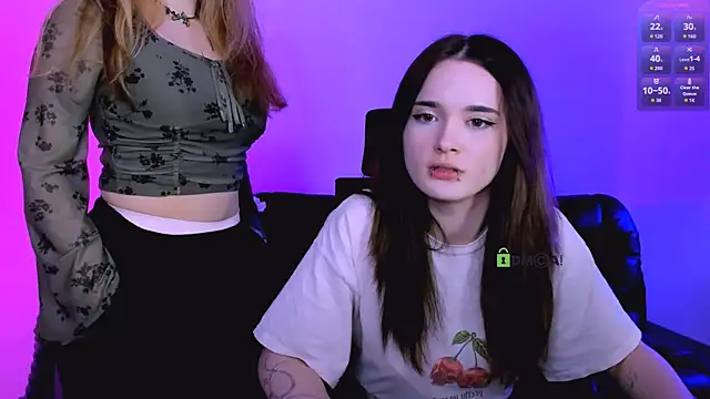 Chat XXX Live liana_kisses