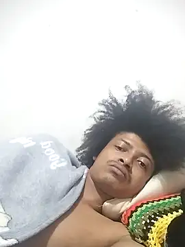 Chat +18 de Leunamt ao vivo