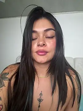 Saray_charmante Live XXX-Chat