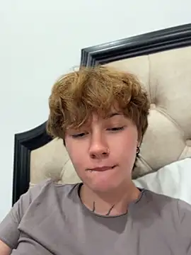 IceMur Live XXX-chat