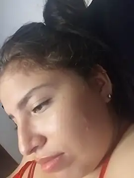 LinaColombianGirl live XXX chat