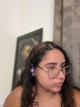CurlyGirl_1 Chat XXX in diretta
