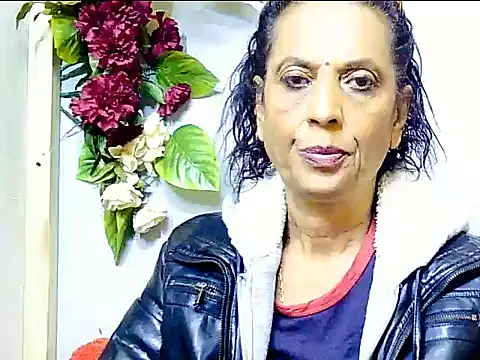 Chat XXX ao vivo de Hot_queen58
