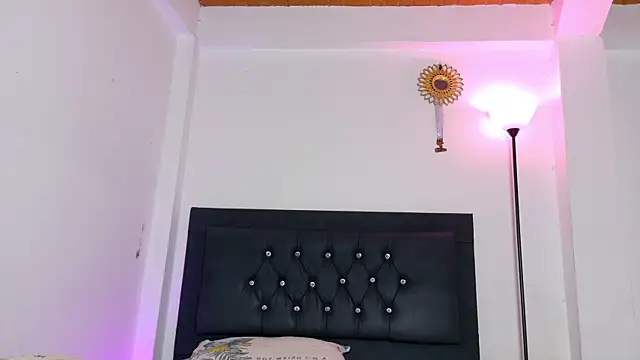 Adele_Rush's Live XXX Chat
