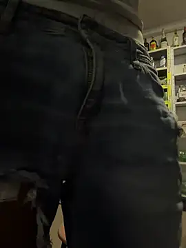 OliverWest04 Live XXX-chat