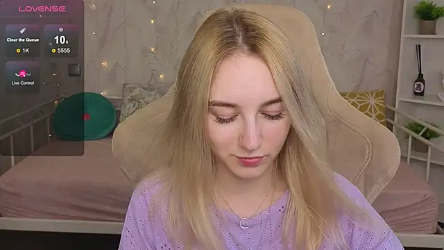 Shy_Polly's Live XXX Chat