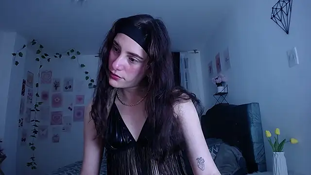 IsaBaileys_ Live XXX-chat