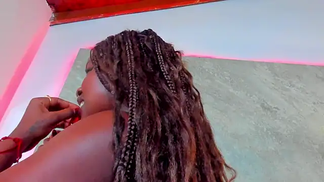 Luxstela 라이브 XXX 채팅