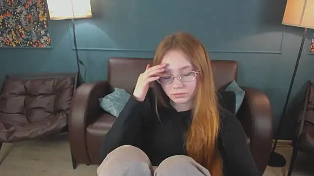 แชท XXX สดของ FloraLarsson