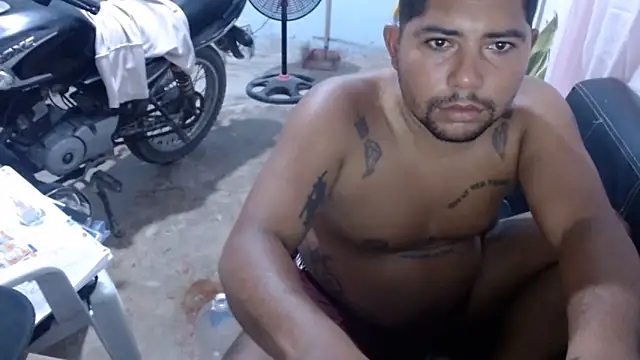 Chat XXX en directo de master_juju1924