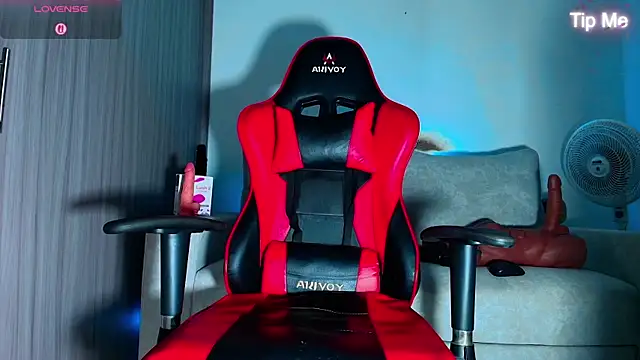 دردشة PlayboyMorgan الجنسية المباشرة