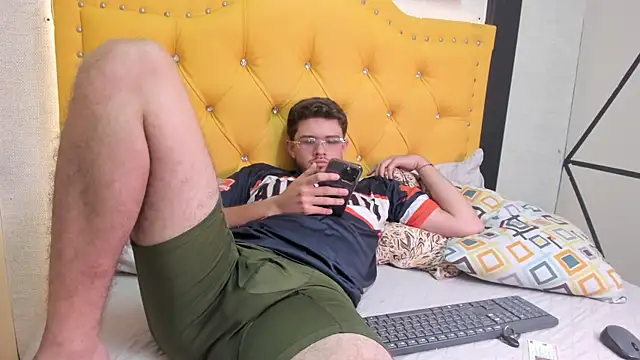 Chat +18 de Joan_Blake ao vivo