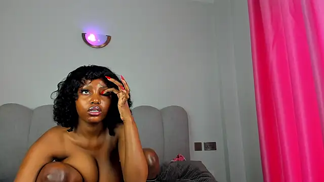 Chat XXX ao vivo de The-Bodyyy