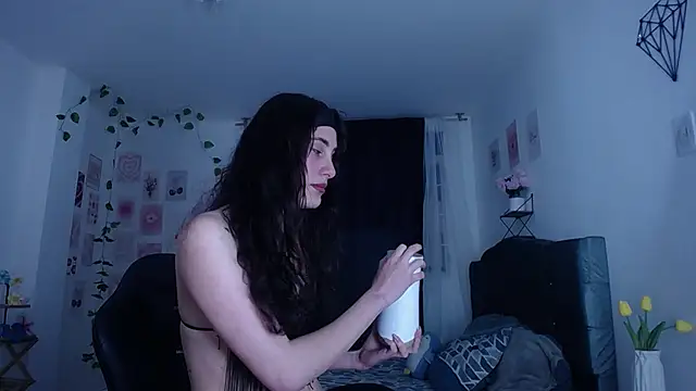 IsaBaileys_ Adlı Modelin Canlı XXX Sohbeti