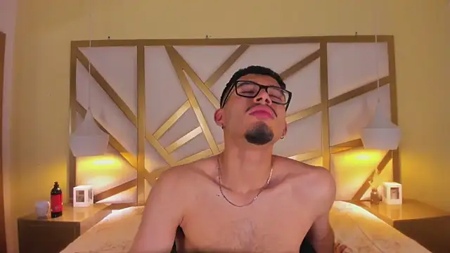 Czat XXX na żywo – Jaxon_Carter