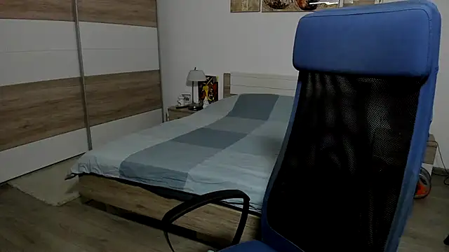 RobbyShawz লাইভ XXX চ্যাট