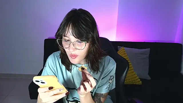 Živý XXX chat Yuliennegg